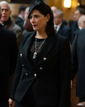 Succession S04 Hiam Abbass Black Blazer