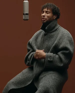 A Color Show 2025 Song Try Try Try Disiz Grey Oversized Wool Coat